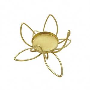 High-quality Brass Candle Holder for Enhancing Home Aesthetics and Creating Elegant <b>Table</b> <b>Arrangements</b> - Product Image 2