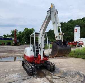 Miniexcavadora de cadenas Takeuchi con cargador frontal, tractor Takeuchi TB230RA TB350R TB216 TB217R TB235-2 PLC TB175 TB150 TB240 - Product Image 5
