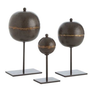 Escultura de Arte de metal y madera Mezcla única de diseño moderno y encanto rústico, pieza perfecta para decoración navideña y del hogar - Product Image 5