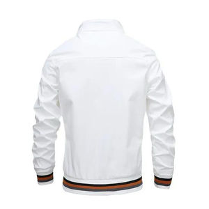Chaqueta deportiva elástica personalizada para hombres y mujeres diseñada para fútbol correr gimnasio y todo tipo de entrenamientos atléticos a la venta - Product Image 6