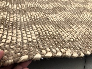 Precio de fábrica, alfombra de yute tejida a mano India ecológica, ligera para el hogar, oficina y sala de oración, diseño de uso interior - Product Image 4