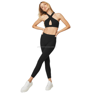 Pantalones cortos de Yoga de alta calidad para mujer, impermeables, de talla grande, ropa deportiva sin costuras, mallas deportivas, conjuntos de sujetador para gimnasio - Product Image 1