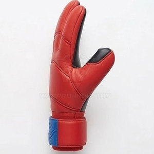 Gants de gardien de but de football, design antidérapant durable, ajustement confortable, parfaits pour l'entraînement, les matchs et les activités sportives en plein air - Product Image 3