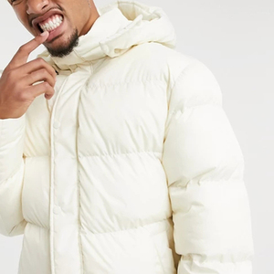2025 nueva llegada logotipo personalizado hombres chaqueta acolchada moda burbuja brillante abrigo al aire libre ropa cómoda chaqueta de invierno para la venta - Product Image 1