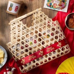 Caja de regalo trenzada de bambú hecha a mano con decoración tejida Tapa de alta calidad Colores y formas personalizables para bodas y regalos - Product Image 4