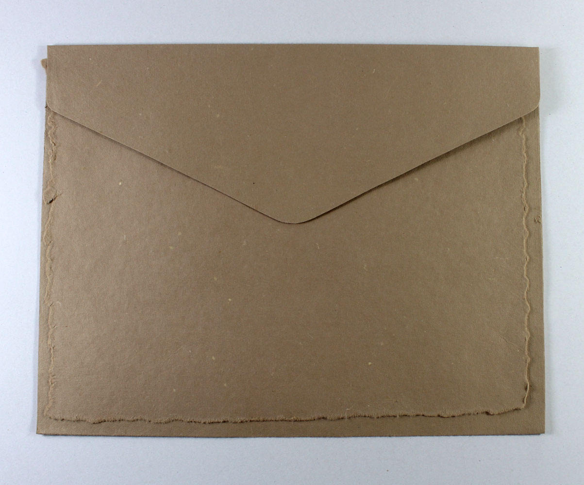 สีน้ำตาล