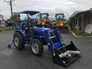 Compre tractores LOVOL de 40 CV nuevos y usados de alta calidad, 4x4, con retroexcavadora a precios asequibles - Product Image 3