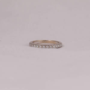 18KT Solid Gold Round Cut Lab Grown Diamond Wedding Band Conflict-Free Classic Style Birthday Gift for Girls - Product Image 2