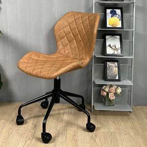 Silla de Oficina Giratoria GAK-453AX, Tapicería de Cuero PU, Reposacabezas Ajustable, Diseño Contemporáneo para Uso en el Hogar o Taller - Product Image 6
