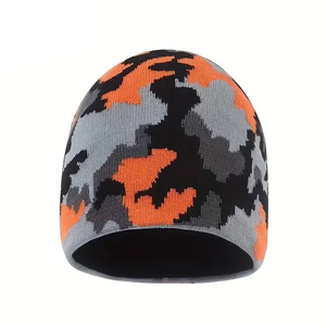 Quân đội màu xanh lá cây Camo Beanie co giãn, Trọng lượng nhẹ đan sọ <span class=keywords><strong>cap</strong></span> cho thời trang dạo phố mới nhất phong cách tùy chỉnh Beanies mũ - Product Image 3