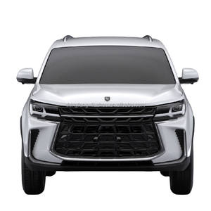 Minivan SUV de Lujo de 5 Plazas, Actualizada, con Interior Oscuro, Euro VI, Tejido, R16, Gasolina, Usada, en Venta - Product Image 5