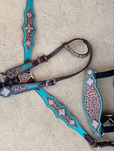 Juego de tachuelas de cuero occidental duradero para Rodeo Trail Riding Entrenamiento diario Cuello de pecho de cabeza con herramientas manuales para propietarios de caballos - Product Image 3