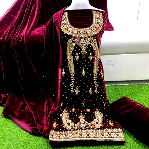 Lehenga Choli de terciopelo elegante de alta calidad para mujer, hermoso bordado a mano, precio directo de fábrica de Pakistán - Product Image 1