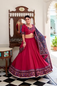 ผ้าไหมพิมพ์ลาย ikkat ใหม่สวยแบบ Tussar พร้อมกระจกจริงสำหรับทำงาน navratri lehenga cholic - Product Image 6