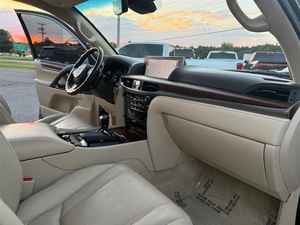 Lexus LX 570 Premium 2017 Súper Fresco, SUV - Product Image 6