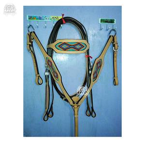 Vente en gros d'équipement pour chevaux Bandeau muserolle pour chevaux Bride en cuir Usage équestre - Product Image 1