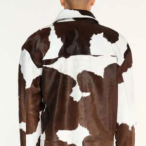 Veste en cuir de vachette de luxe pour homme, noir et blanc, imprimé vache, style moto |   Direct d'usine |   Exportation en gros - Product Image 4