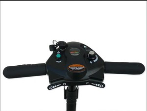 ESCOTY Scooter électrique de mobilité compact et léger à 4 roues en acier, portable, avec garantie de 12 mois - Product Image 3