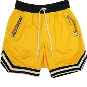 Pantalones cortos de entrenamiento de poliéster 100% hechos en Pakistán para hombres, pantalones cortos de malla de baloncesto deportivos de verano informales sólidos con logotipo personalizado para gimnasio - Product Image 2