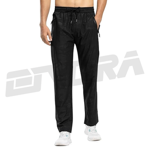 กางเกงกีฬาแห้งเร็วสำหรับผู้ชายมีกระเป๋ามีซิปน้ำหนักเบาและระบายอากาศได้ดีดีไซน์สำหรับการฝึกเดินเขาวิ่งการเดินทาง - Product Image 3