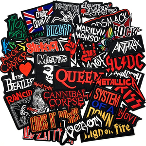 Patch brodé avec logo personnalisé 3D de marque différente patchs d'animaux en tissu sergé transfert de chaleur thermocollant pour vêtements en forme de fleur - Product Image 6