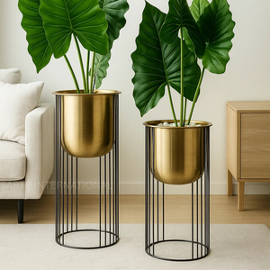 Personnalisé laiton métal intérieur extérieur rectangulaire visage forme jardinières Pots design accrocheur pour la maison jardin décor indien - Product Image 1