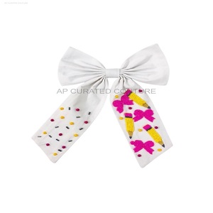 Arcs perlés accessoires pour femmes à la mode enfants fabriqués en Inde arcs perlés artisanat graine perlée arc alligator - Product Image 1