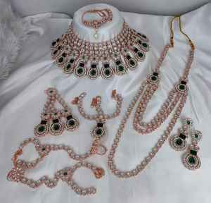 ENSEMBLE DE COLLIER DE MARIÉE DE CONCEPTEUR ANTIQUE TRADITIONNEL ET FANTAISIE PLAQUÉ OR ET CZ ZIRCON MARIAGE POUR FEMMES ET FILLES - Product Image 1