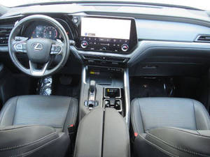 L_exus TX 350 ปี 2024 สภาพดี ใช้งานน้อย - Product Image 6