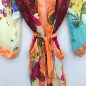 Kimono sari vintage en polyester avec patchs multicolores Robe longue de lune de miel - Product Image 5