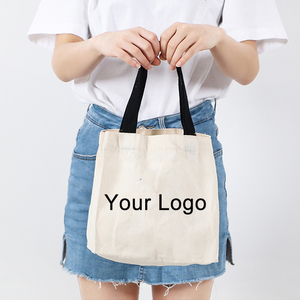 Bolso de mano de lona de algodón de PVC de la mejor calidad con patrón de letras en blanco Bolsas de mano de estilo con mango portátil Color negro - Product Image 4