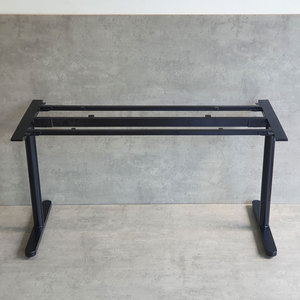 Pieds en acier au design minimaliste pour table de 140x60cm, système TIO, revêtement en poudre HCTO003 - Product Image 4