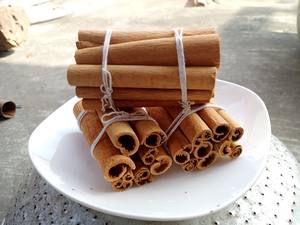 Venta al por mayor de fábrica, barra de canela Cassia de 10-13cm, sin división, rollos de canela de alta calidad, productos de especias para exportación - Product Image 5