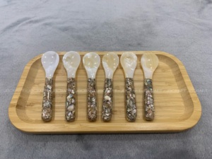 White Mother of Pearl Spoon Caviar Serving Spoon Coffee Spoon Mix <b>Mica</b> a Perfect Spoon to Enjoy Caviar Size 12cm - Product Image 2