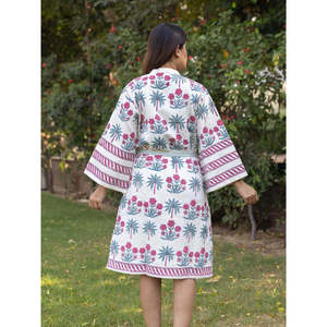 Albornoz de Lujo Gulbahar de Algodón Waffle - Camisón Térmico Transpirable para Invierno y Verano - Product Image 4