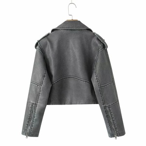 2024 Primavera/Verano nueva chaqueta de moto de piel sintética para mujer con efecto desgastado pantalones cortos de algodón transpirable procesamiento crudo - Product Image 2