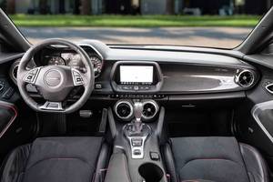 Auto sportive Chevrolet Camaro ZL1 V8 Finished Line Edition SS usate del 2023 |   Pronto per l'esportazione - Product Image 3