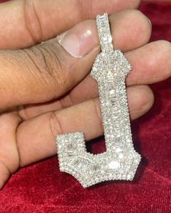 Colgante con Inicial Personalizada de Diamante Moissanite VVS de Estilo Popular, con Baño de Oro sobre Plata 925, Joyería de Lujo para Mujer a Bajo Precio - Product Image 1