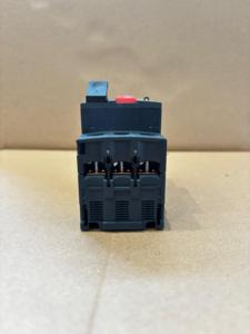 Disyuntor de motor magnético térmico GV2ME06 certificado por UL Schneider TeSys 1 - 1.6A protección de motor trifásico GV2 ME06 400/415 V - Product Image 4