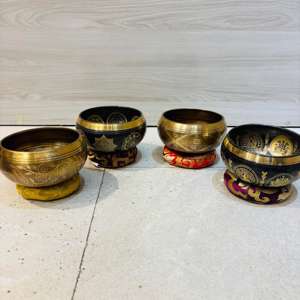 Artisanat en métal sur le thème du bouddhisme Thérapie sonore et bol chantant de guérison des chakras - Product Image 1