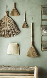 Balai en bois à long manche fabriqué au Vietnam avec pelle à poussière poils d'herbe douce pour la conception d'artisanat de nettoyage domestique - Product Image 2