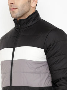 Veste matelassée d'hiver de style High Street pour hommes veste en duvet chaude de haute qualité avec col montant et tissu en toile vente en gros - Product Image 2