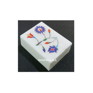 Marbre blanc de qualité supérieure avec nacre de couleur bleue belle conception de fleurs incrustation boîtes à bijoux pour la décoration de la maison - Product Image 1