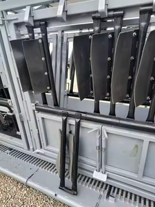 Chute Hidráulico para Ganado Legacy, Equipo de Ganadería en Perfectas Condiciones, Disponible a un Precio Accesible - Product Image 5