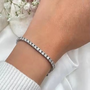 Joyería de diseño de pulsera de diamantes de moissanita de oro blanco de gama alta para mujeres regalos de boda y celebraciones - Product Image 3