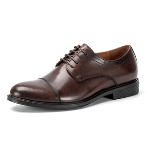 รองเท้าหนังแท้ผู้ชายทรงธุรกิจ ดีไซน์ทันสมัย เหมาะสำหรับใส่ทำงานและงานต่างๆ - Product Image 2