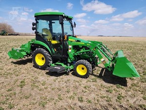 2024 JOHNN DEERE 2025R | Tractor usado Johnn Deere 2025R 4x4 25 HP Precio barato Tractor de ruedas 4WD John Deere - Product Image 4