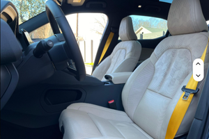 POLESTAR 2 DUAL MOTOR PERFORMANCE 2022 USADO, ASEQUIBLE, con Volante a la Izquierda/Derecha - Product Image 3