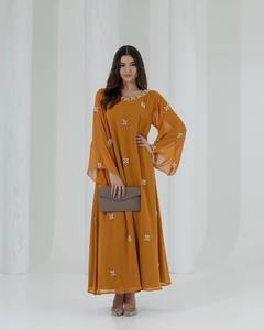 Nueva Llegada, Abaya Árabe Mukhawar Elegante Hecha a Mano de Manga Larga Antiarrugas para Adultos, Tela de Seda Lujosa de Primera Calidad para ORACIÓN - Product Image 1