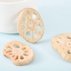 Délicieuses chips de racines de lotus séchées prix le plus bas racines de lotus séchées tranchées vente directe d'usine au Vietnam - Product Image 3